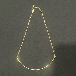 Elegant Gold Necklace